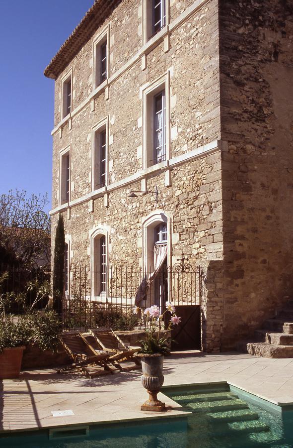 Bed and Breakfast Le Posterlon Caumont-sur-Durance Exteriér fotografie